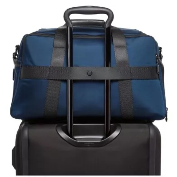 Tumi McCoy - Picture 5 of 6